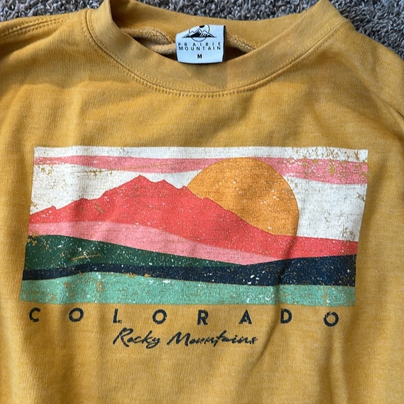 Colorado women’s size M sweatshirt - Picture 2 of 3